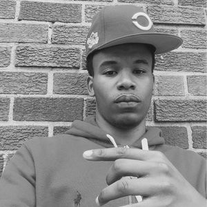 Meet your Posher, Derrick